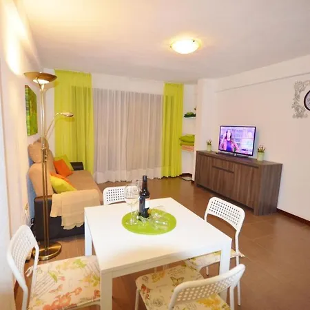 Fanabe Costa Adeje Apartmán *
